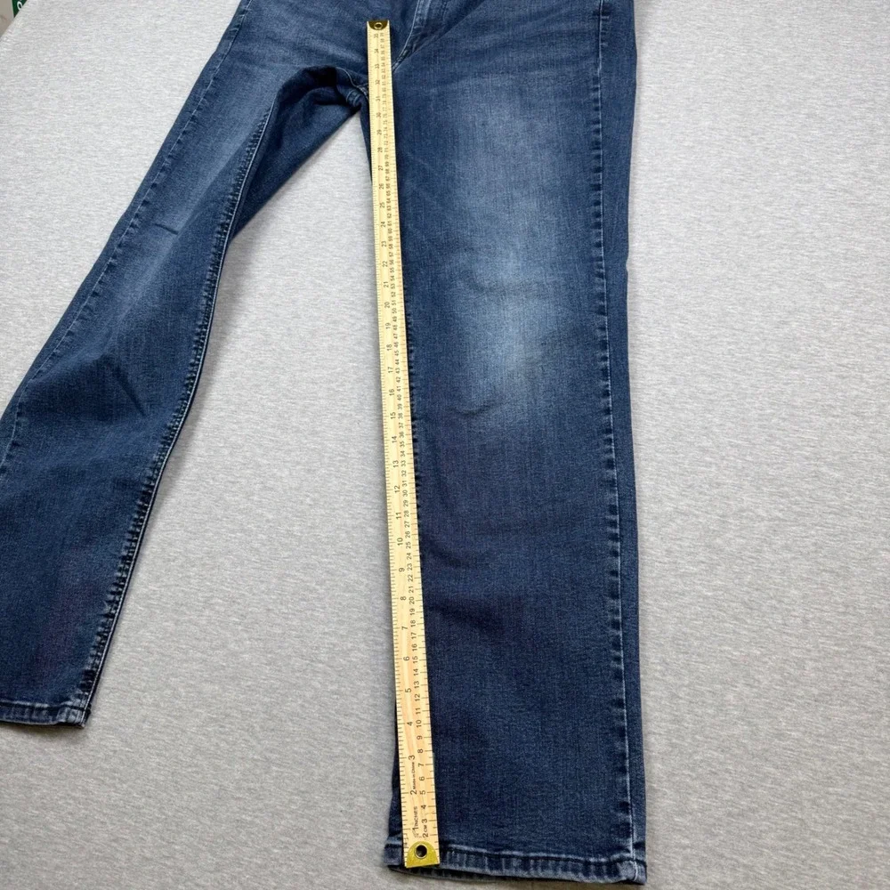 Levis 541 Athletic Taper Jeans Mens 36x34 Blue Medium Wash 18181-0216